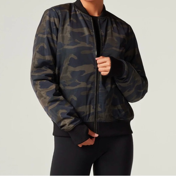 Blanc Noir brand quilted army print and black reversible bomber jacket Size S - Picture 1 of 10